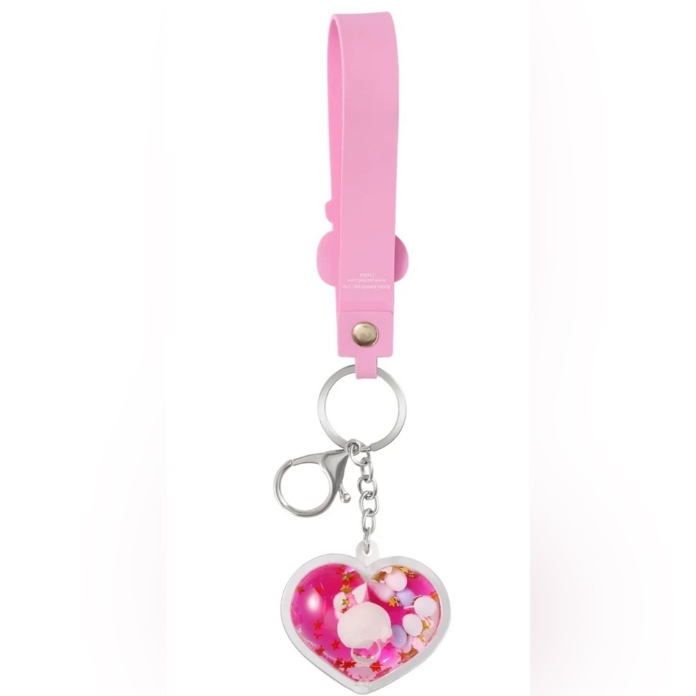 Hello Kitty Heart shape Keychain - Picture 3 of 4